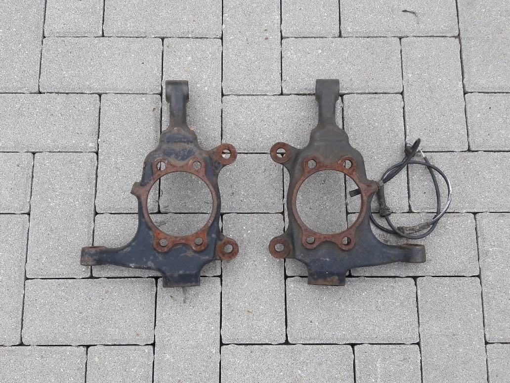 infiniti-fx35-fx45-s50-zwrotnica-przod-lewa-prawa-ed-car.pl