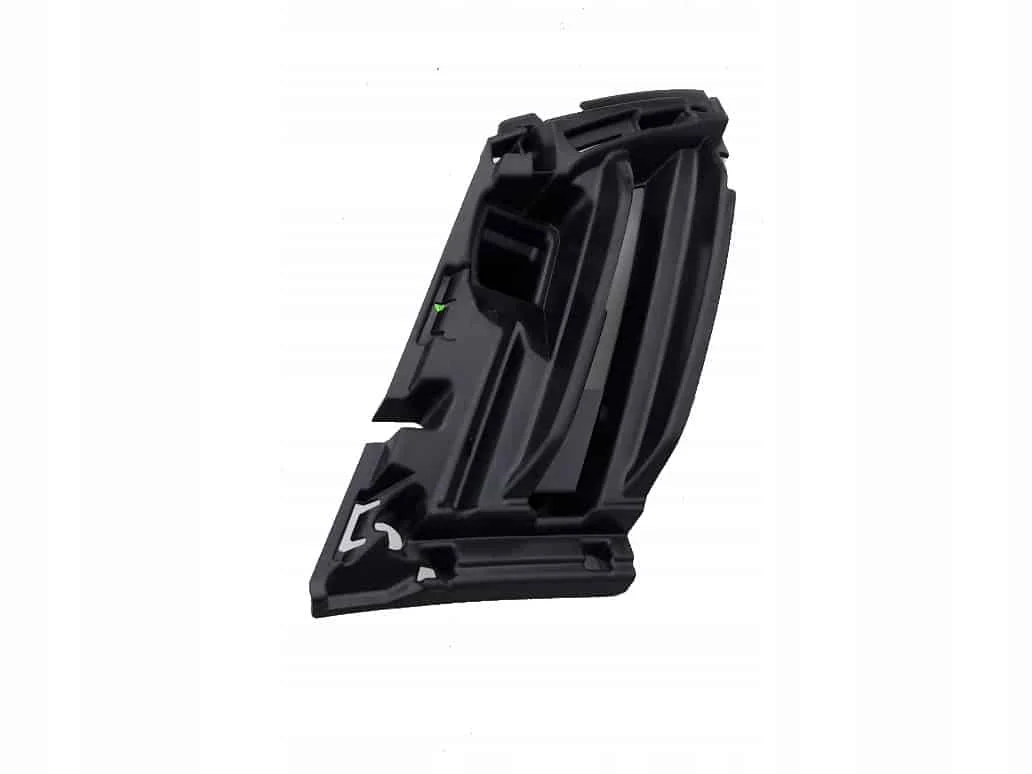 skoda-octavia-iii-lift-kratka-mocowanie-grilla-5e0-5e0-807-723-a-5e0807723a-ed-car.pl