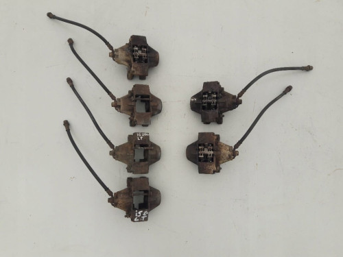 lexus-is200-zacisk-hamulcowy-lewy-tyl-tylny-98-04-ed-car.pl