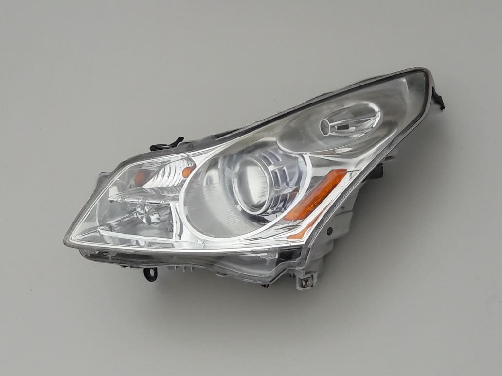 infiniti-g35-g37s-q40-sedan-reflektor-lampa-xenon-10063862-ed-car.pl