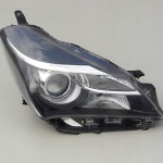 Toyota Yaris III Lift reflektor prawy lampa 14-17