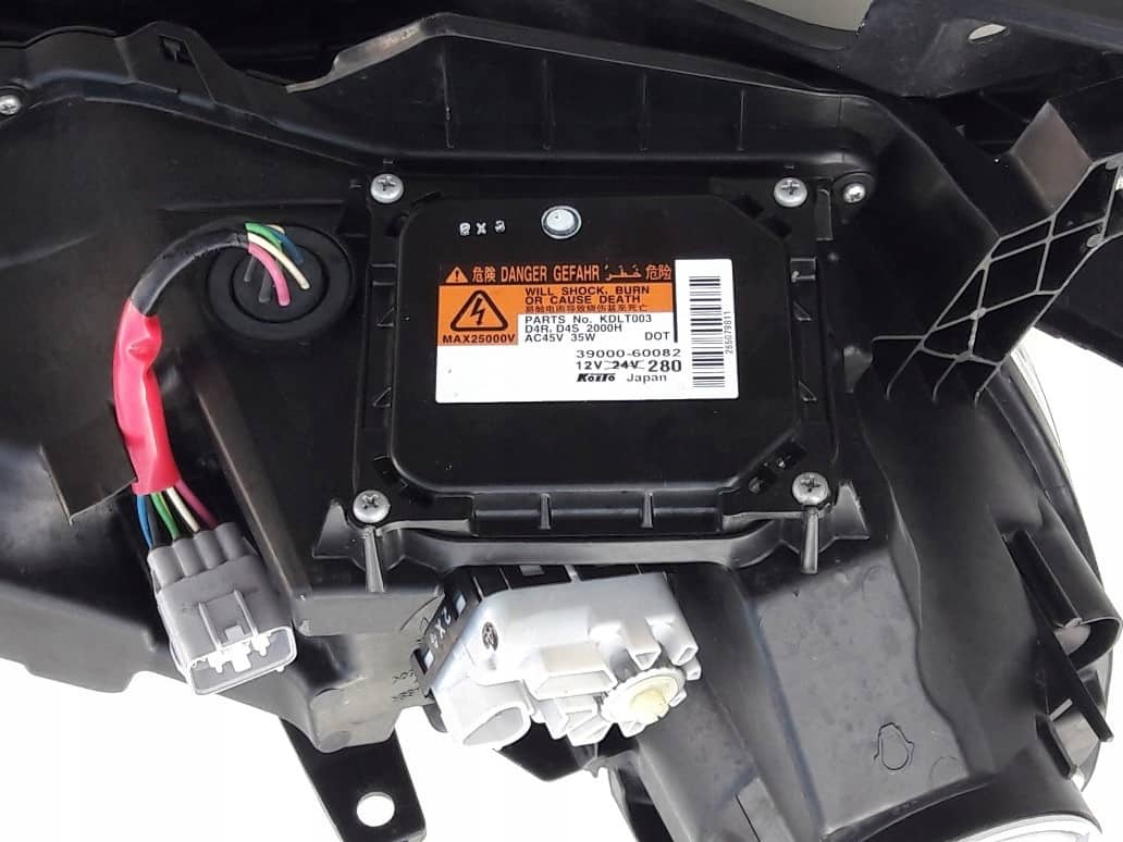 toyota-gt86-subaru-brz-przetwornica-reflektora-12-39000-60082-ed-car.pl