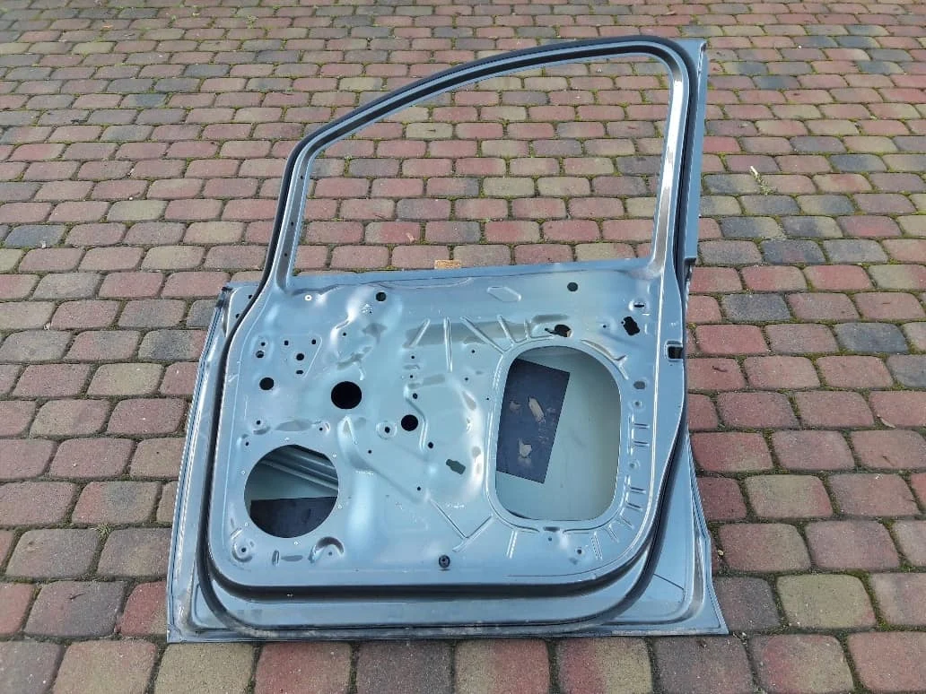 vw-touran-ii-5ta-drzwi-prawe-przednie-przod-15-20-5ta831312f-5t1-ed-car.pl