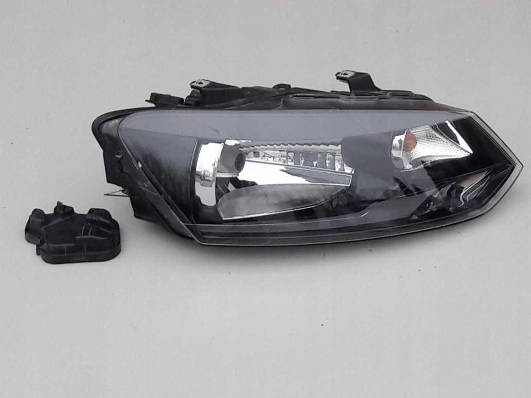 reflektor-prawy-lewy-lampa-vw-polo-6r1-5-v-09-15-6r1941016e-6r1941015-ed-car.pl