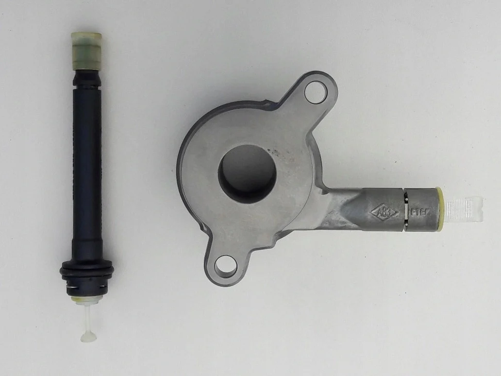 nissan-nv300-nv400-wysprzeglik-sprzegla-dci-11-30570-00q1h-306202443-ed-car.pl
