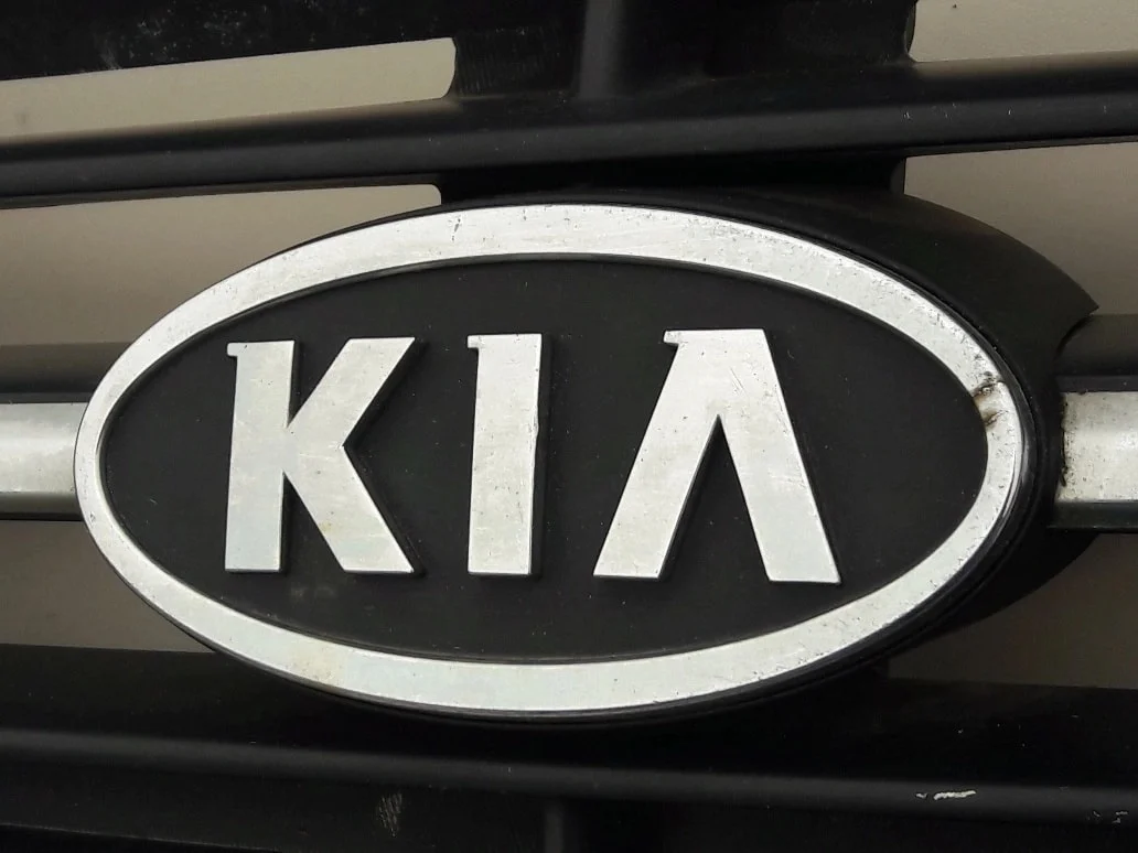 kia-optima-magentis-i-lift-atrapa-grill-maski-03-07863-3c230-ed-car.pl-72084