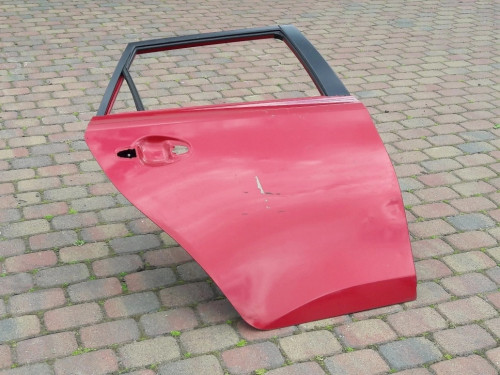 toyota-auris-ii-kombi-i-lift-drzwi-prawy-tyl-12-18-a67003-02390-ed-car.pl