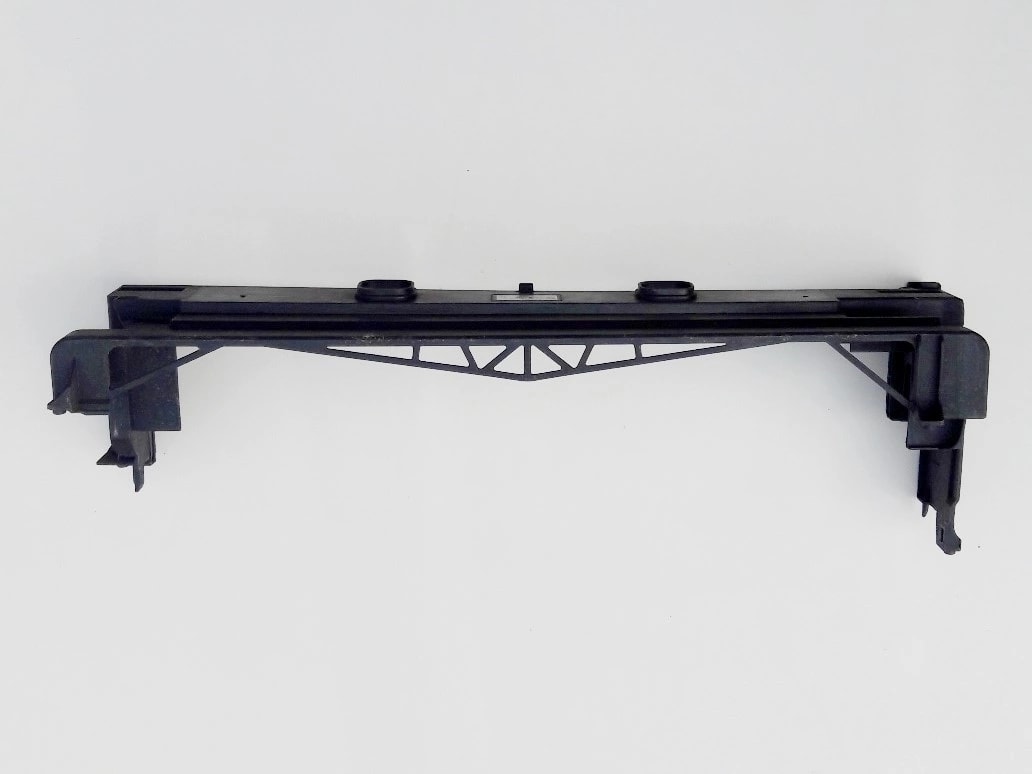 bmw-f01-f02-f10-f11-gorna-obudowa-chlodnicy-przod-1710-7-639071-02-1710-7-804618-06-ed-car.pl