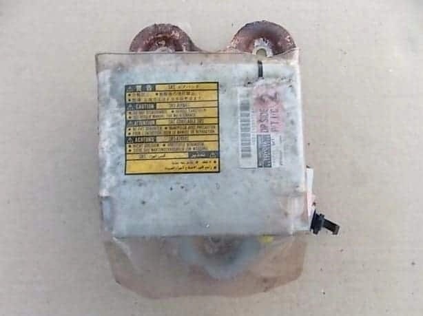 lexus-ls-f3-ls430-sensor-airbag-sterownik-poduszek-89170-50120-ed-car.pl-78144