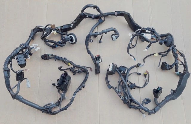 infiniti-q50-2-0t-wiazka-instalacja-silnika-285054ga2e-28505-4ga2e-ed-car.pl