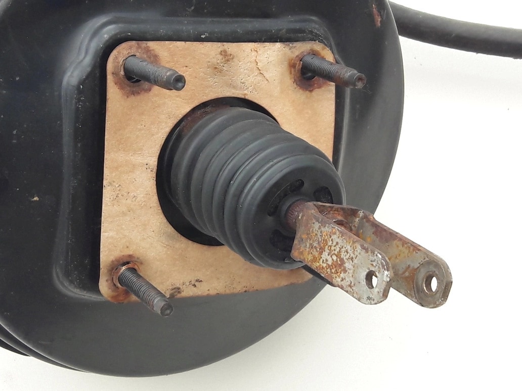 lexus-ls-f3-ls430-servo-serwo-hamulca-00-06-brak-informacji-ed-car.pl