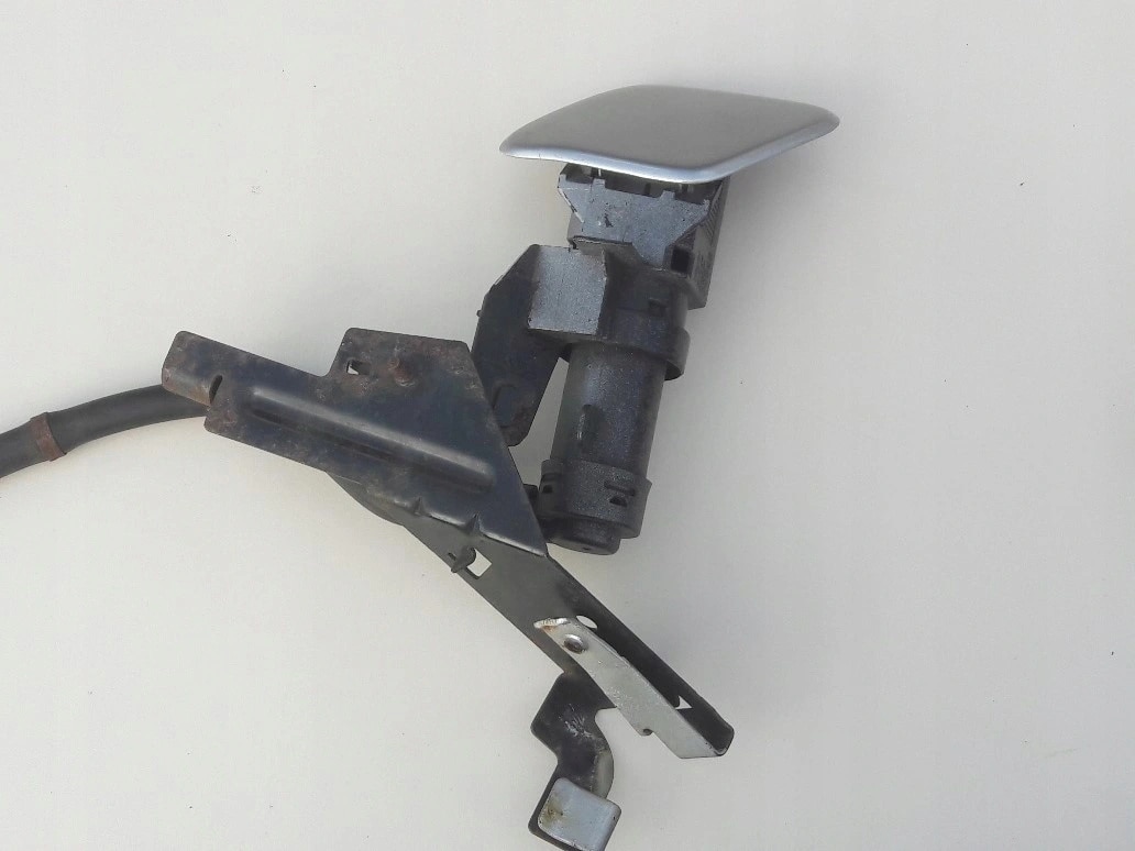 murano-z50-lewy-spryskiwacz-reflektora-lampy-03-08-63800-koito-ed-car.pl