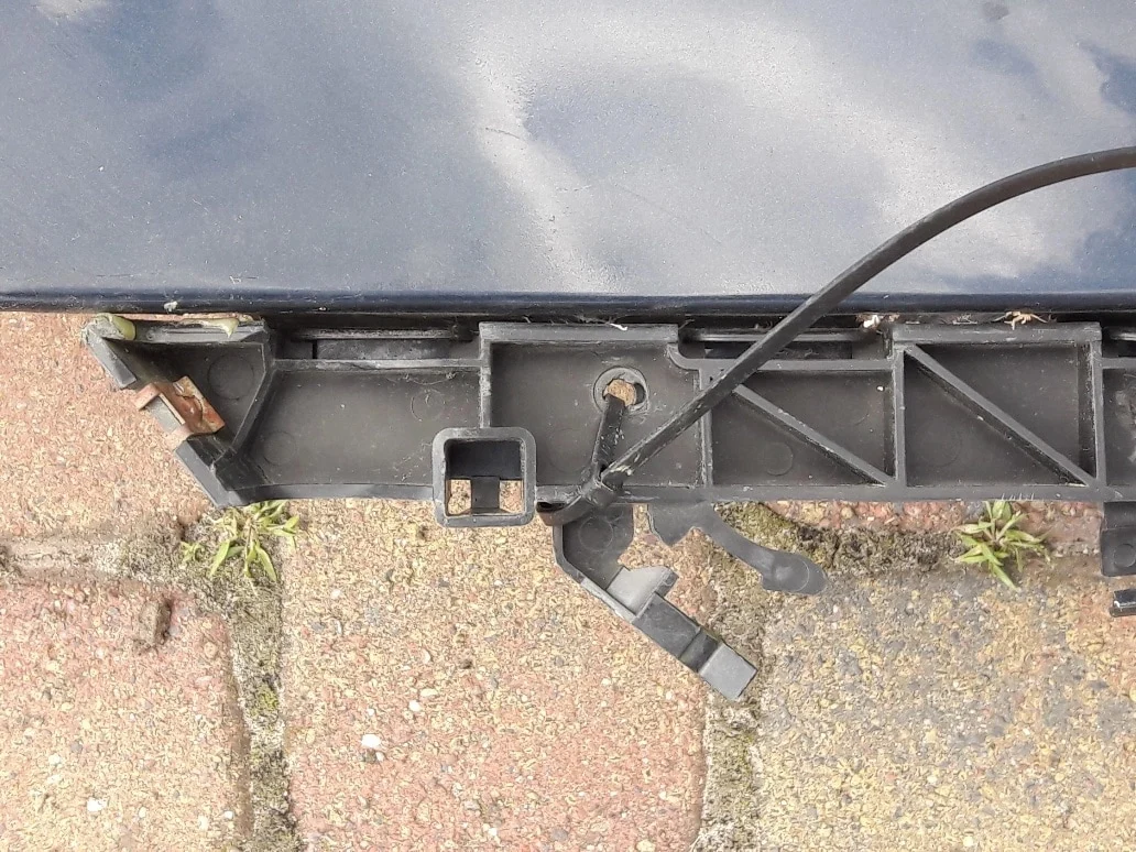 saab-9-5-i-2-lift-blotnik-prawy-przod-przedni-05-brak-informacji-ed-car.pl