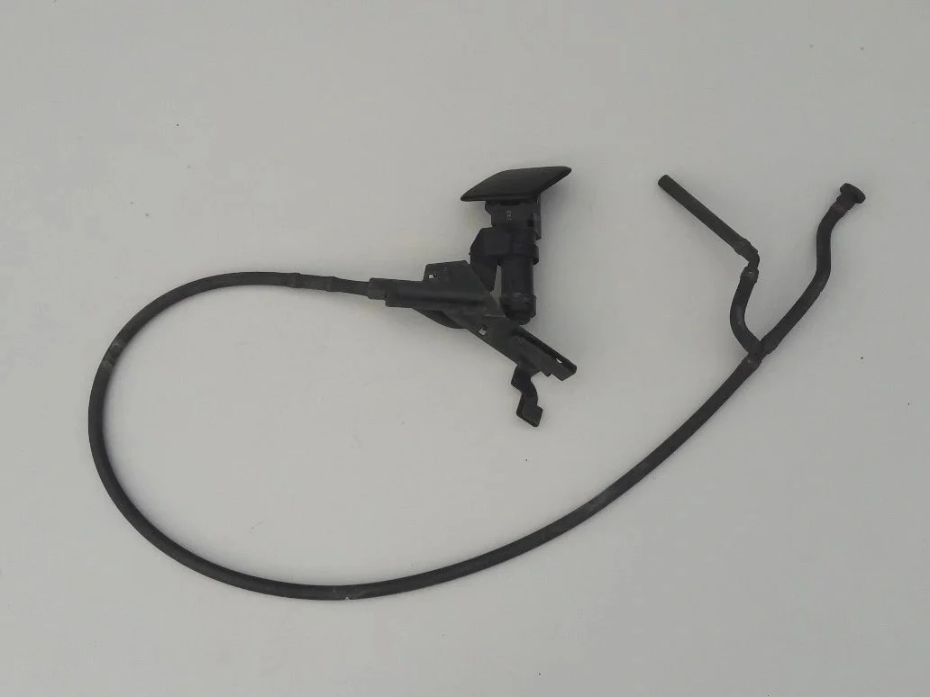 murano-z50-lewy-spryskiwacz-reflektora-lampy-03-08-63800-koito-ed-car.pl