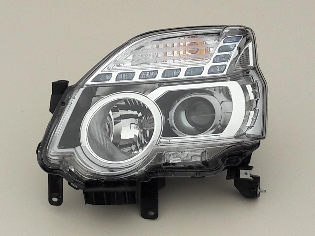 nissan-x-trail-t31-lift-reflektor-lewy-przod-10-26060-3uf2a-26075-3uf2a-ed-car.pl