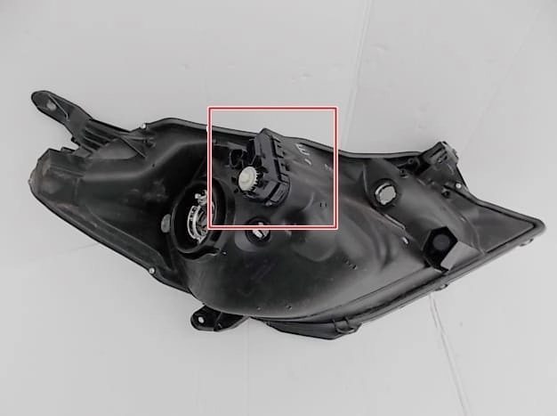 yaris-iii-silniczek-regulacji-lampy-reflektora-11-brak-informacji-ed-car.pl-93778