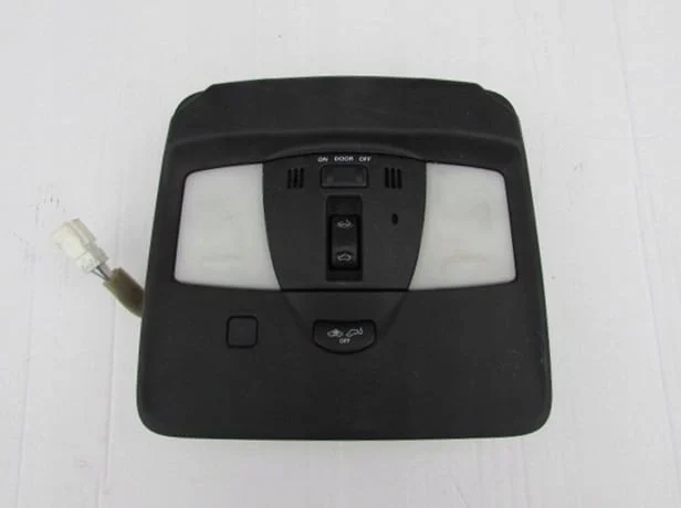 infiniti-fx-s51-i-qx70-lampka-podsufitowki-kabiny-brak-informacji-ed-car.pl-55663