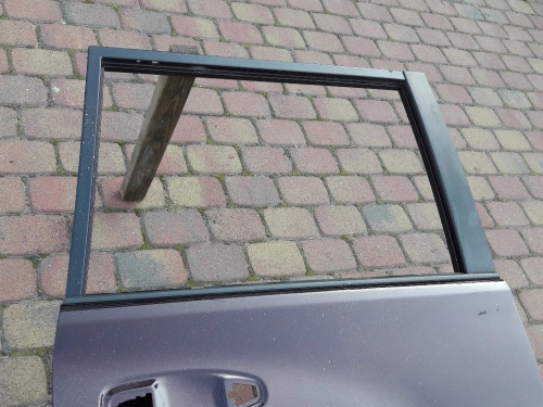 land-cruiser-j150-listwa-zgarniajaca-prawy-tyl-brak-informacji-ed-car.pl