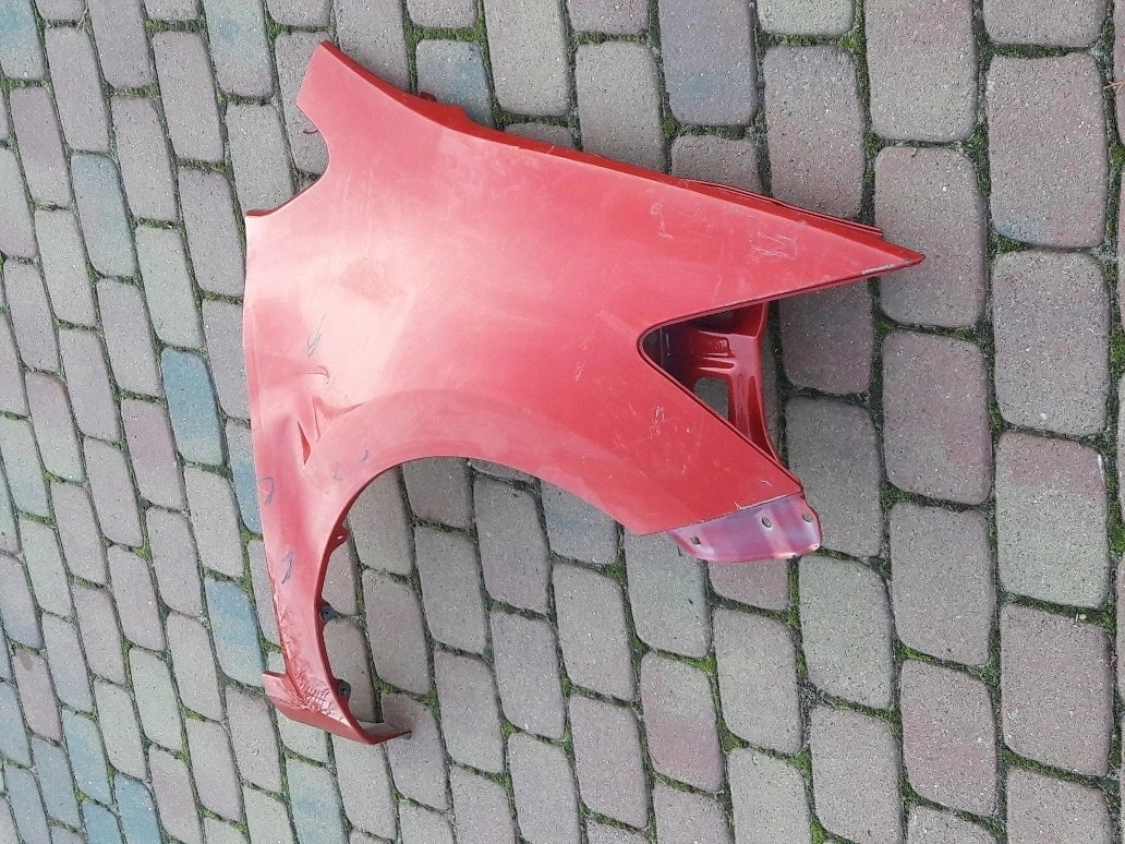 toyota-auris-i-e15-lift-blotnik-prawy-przod-09-13-a53801-02130-ed-car.pl