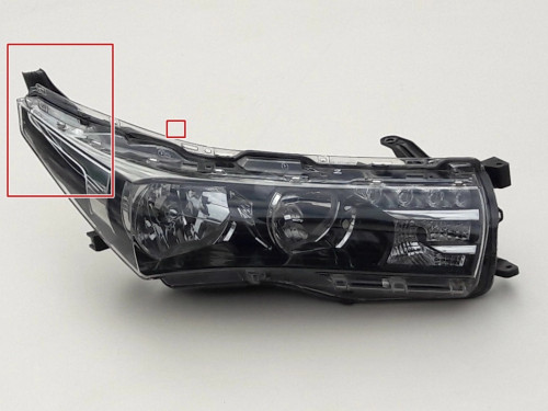 corolla-xi-e16-e18-lampa-reflektor-prawy-przod-13-81110-02e70-00-ed-car.pl