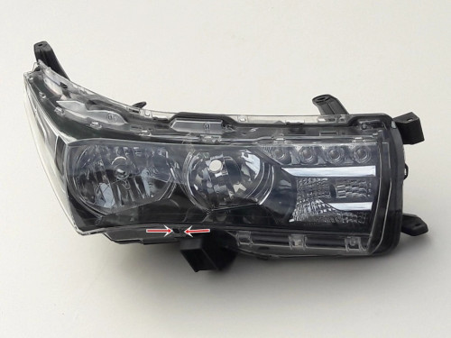 corolla-xi-e16-e18-lampa-reflektor-prawy-przod-13-81110-02e71-00-ed-car.pl