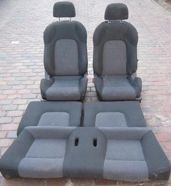 hyundai-coupe-ii-gk-tiburon-komplet-foteli-eu-02-brak-informacji-ed-car.pl-58472