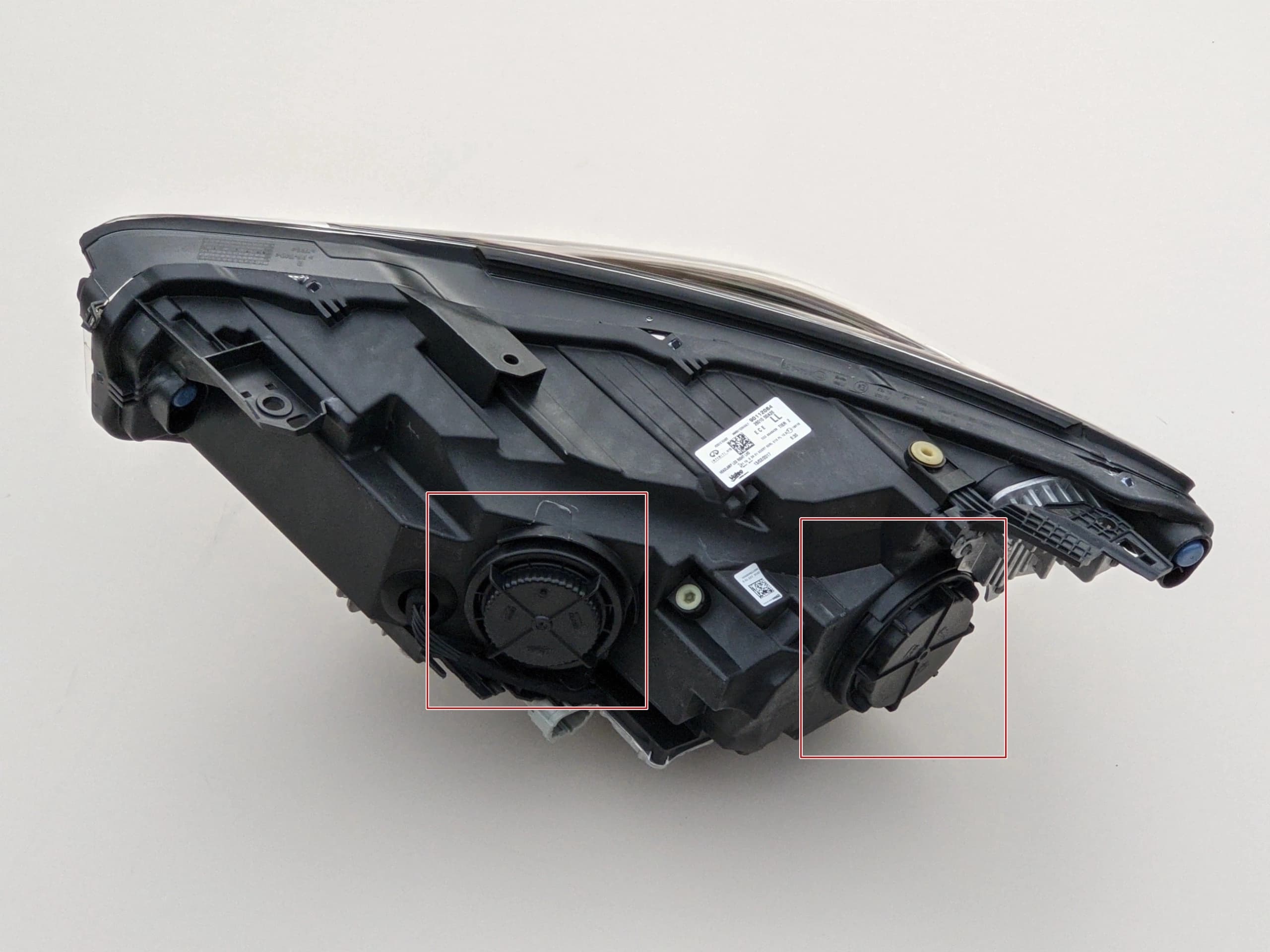 infiniti-q30-qx30-zaslepki-klapki-lampy-reflektora-ed-car.pl