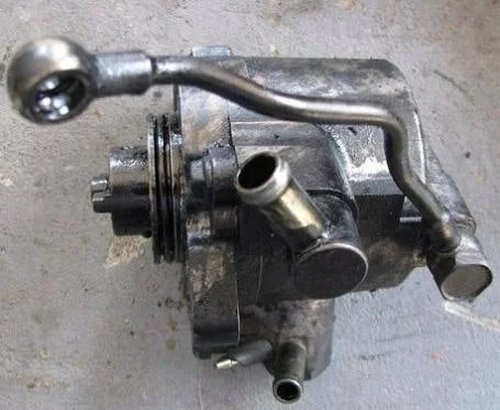 mitsubishi-galant-viii-vacum-vaku-pompa-2-0-td-97-brak-informacji-ed-car.pl-95780