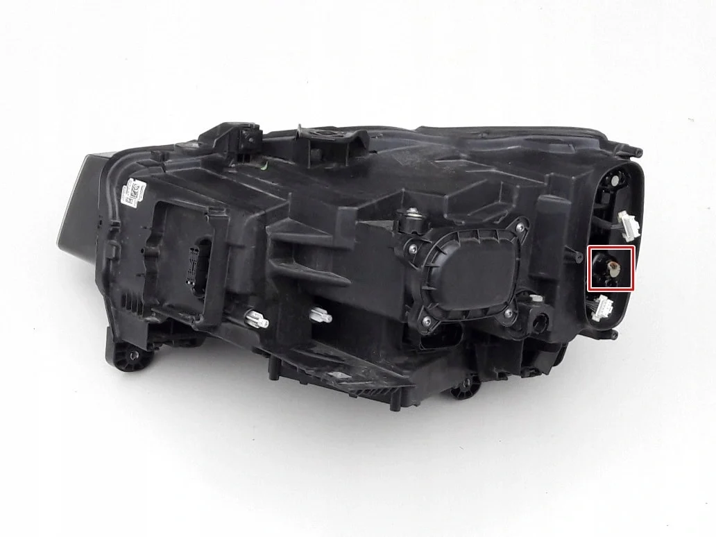 audi-q2-reflektor-prawy-lampa-full-led-przod-16-20-ed-car.pl-4863246