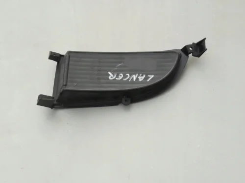 lancer-vii-zaslepka-halogenu-prawy-przod-03-11-6407a012-ed-car.pl