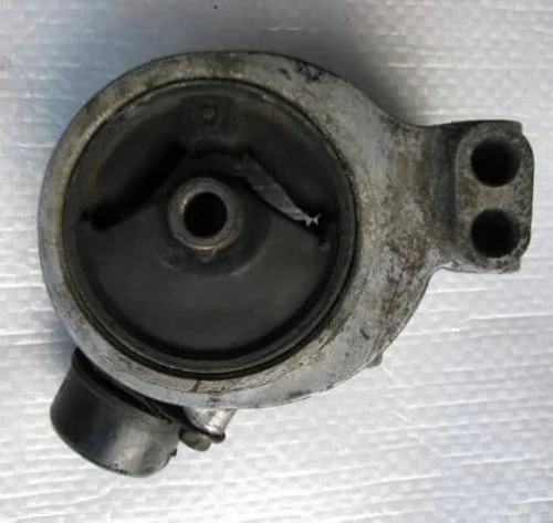 mitsubishi-galant-viii-2-0-poduszka-lapa-silnika-brak-informacji-ed-car.pl-46709