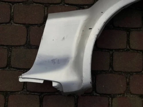 suzuki-jimny-iii-listwa-blotnika-lewy-tyl-98-12-77650-81a00-ed-car.pl-4889729