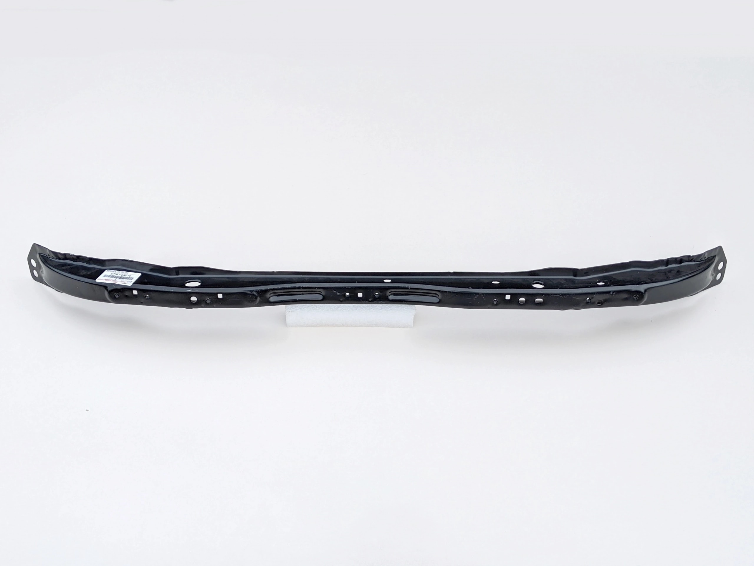 hilux-vii-belka-chlodnicy-pasa-pas-przod-05-15-a57161-0k010-ed-car.pl-4864931