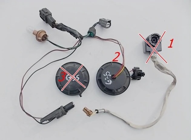 infiniti-g35-coupe-zaslepka-lampy-reflektora-02-09-ed-car.pl-4863725