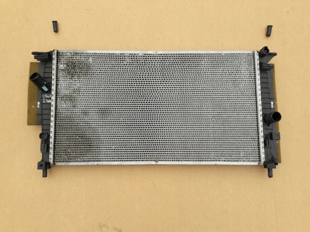 mazda-3-ii-bl-1-6-chlodnica-wody-08-13-8n61-8005-bc-ed-car.pl-4862342