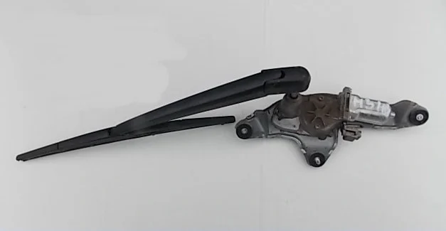 mazda3-ii-bl-hb-silniczek-wycieraczki-klapy-tyl-brak-informacji-ed-car.pl-4864705