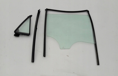 mazda3-ii-bl-szyba-uszczelka-drzwi-prawy-tyl-08-13-43r-008577-ed-car.pl-4865695