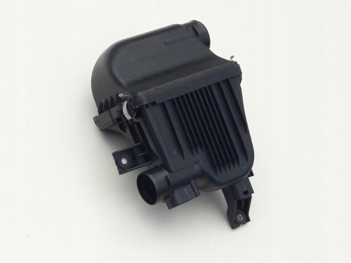 suzuki-swift-vi-mk8-obudowa-filtra-powietrza-17-21-13700-58m10-ed-car.pl-4864612