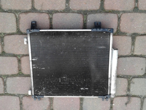 toyota-iq-chlodnica-klimatyzacji-klimy-08-16-brak-informacji-ed-car.pl-4860415