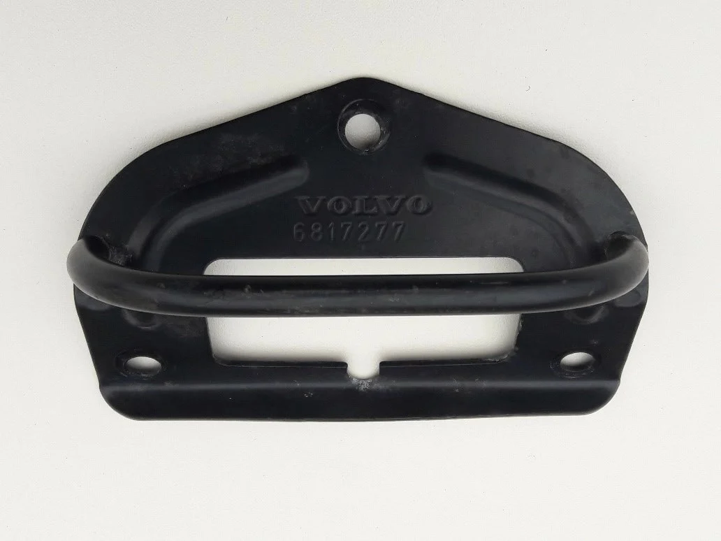 volvo-c70-i-rygiel-zamka-klapy-tyl-97-05-6817277-ed-car.pl-5897537