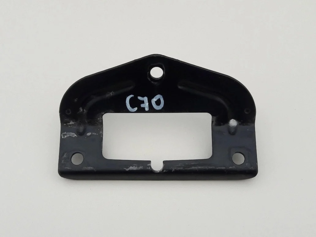 volvo-c70-i-rygiel-zamka-klapy-tyl-97-05-6817277-ed-car.pl-5897537