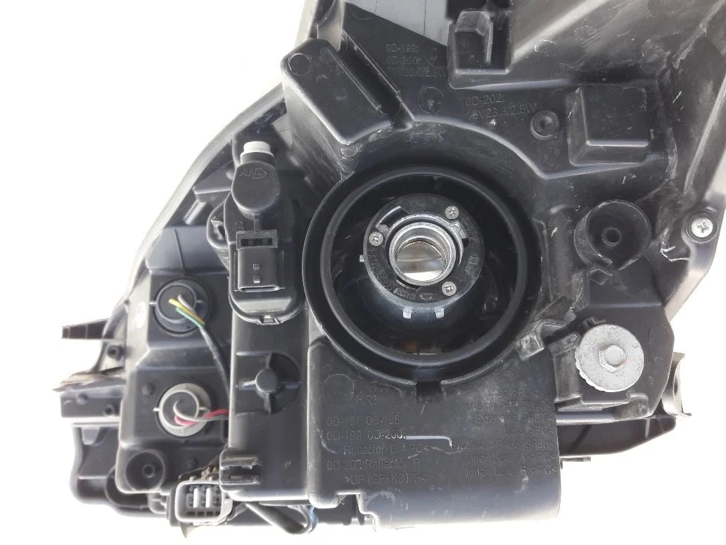 yaris-iii-2-lift-reflektor-lampa-prawy-przod-17-20-81130-0dj80-ed-car.pl-5907440