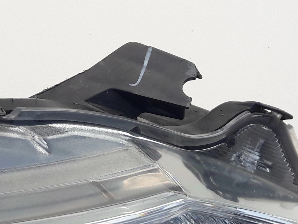 yaris-iii-2-lift-reflektor-lampa-prawy-przod-17-20-81130-0dj80-ed-car.pl-5907440