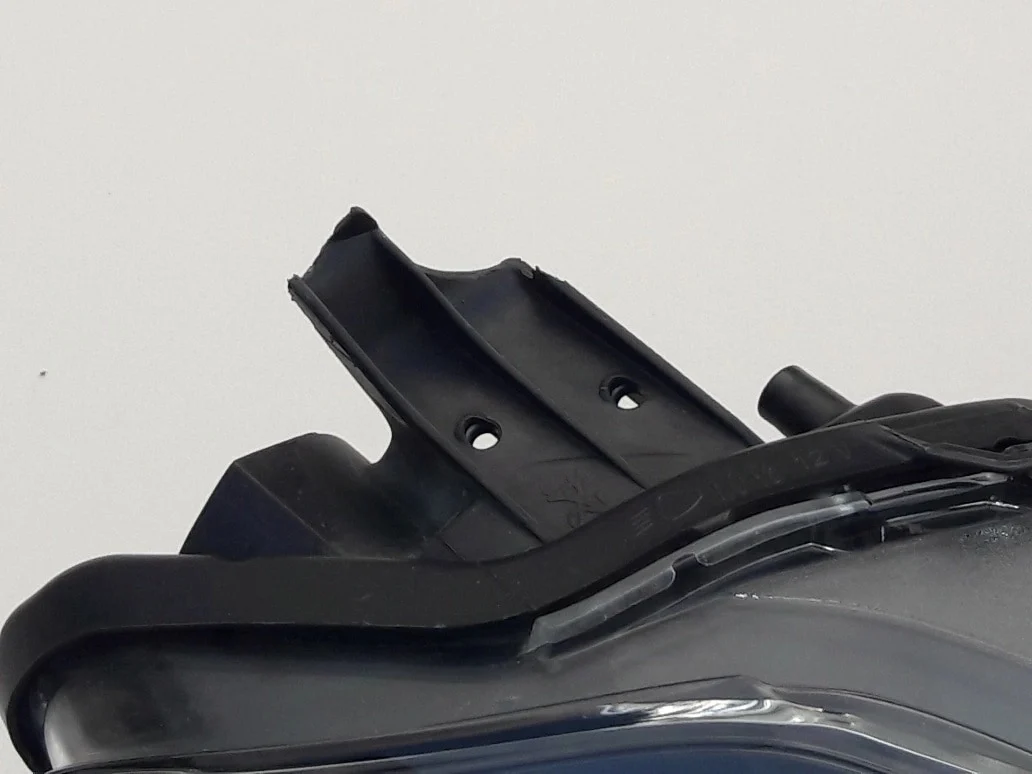 yaris-iii-2-lift-reflektor-lampa-prawy-przod-17-20-81130-0dj80-ed-car.pl-5907440