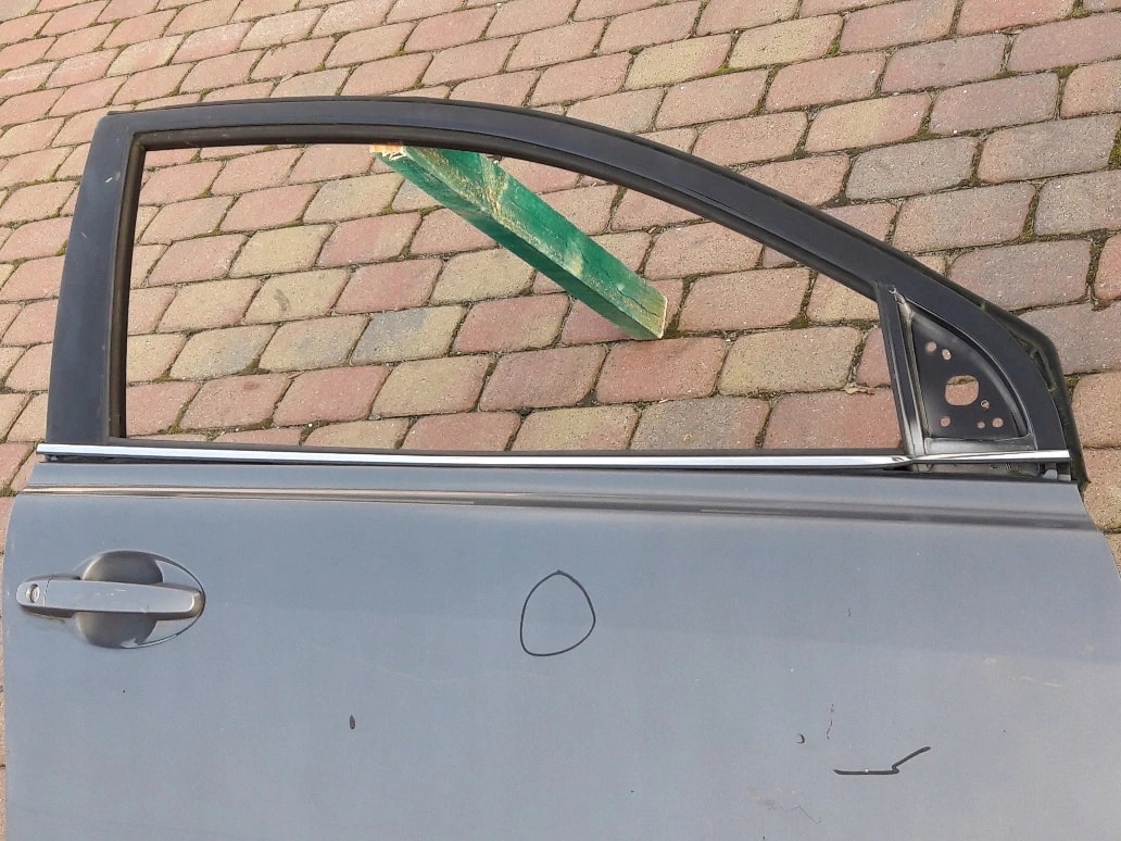 avensis-ii-t25-drzwi-prawy-przod-przednie-03-09-67001-05050-ed-car.pl-4862189