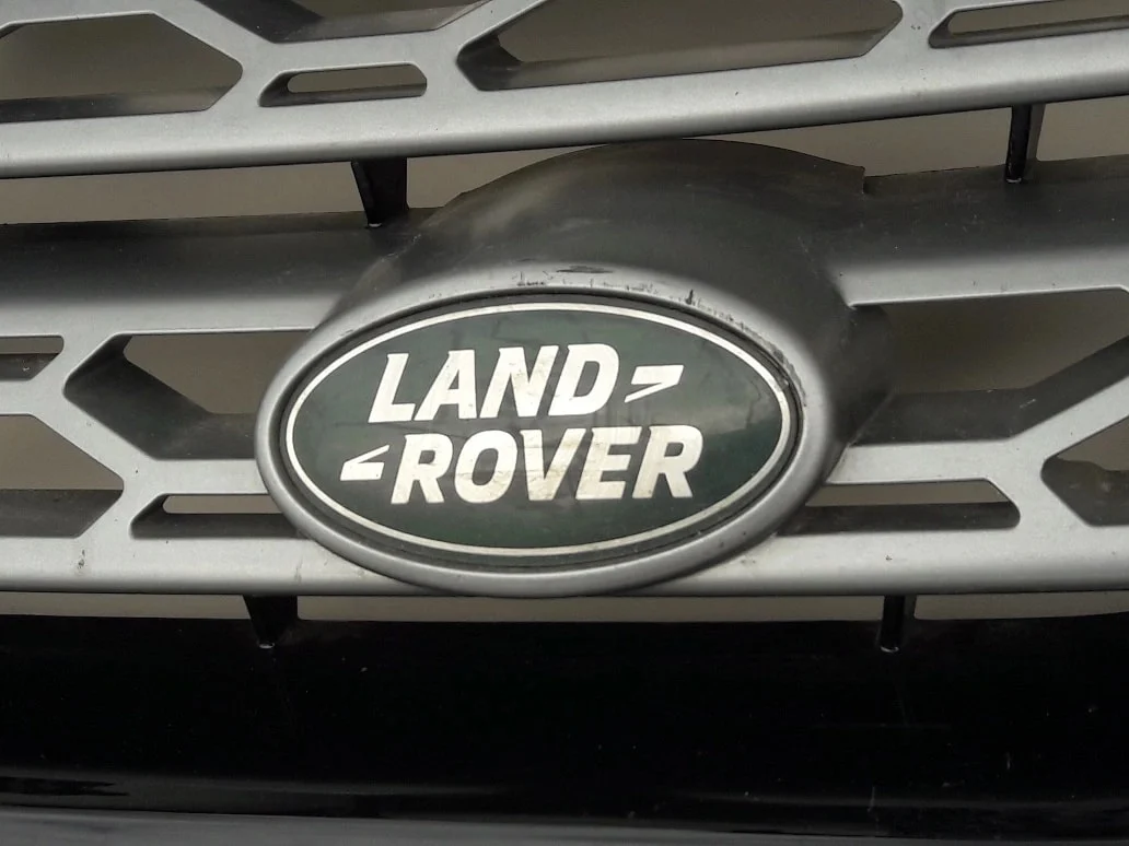 land-rover-discovery-sport-atrapa-grill-przod-14-fk72-ba100-caw-ed-car.pl-5922039