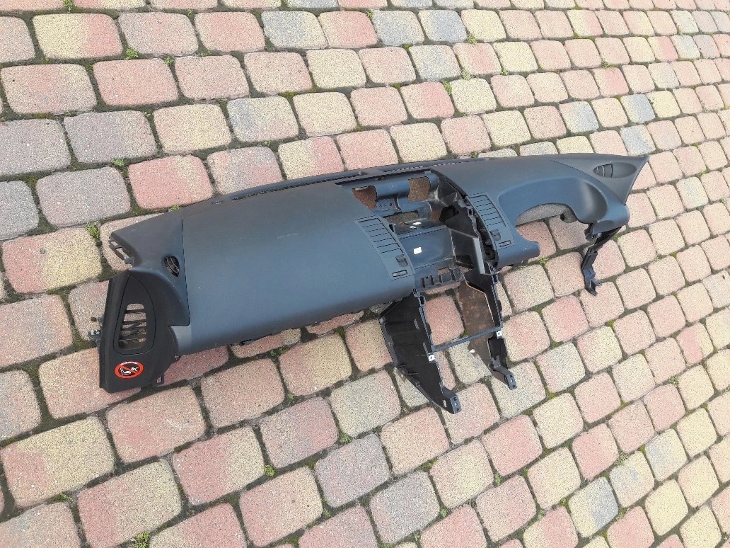 nissan-350z-i-lift-konsola-deska-rozdzielcza-02-09-27870-cd400-ed-car.pl-5501296