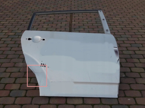 toyota-corolla-verso-ii-drzwi-prawy-tyl-04-09-brak-informacji-ed-car.pl-4860493