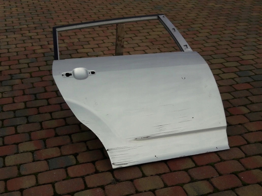 toyota-corolla-verso-ii-drzwi-prawy-tyl-04-09-brak-informacji-ed-car.pl-4864417