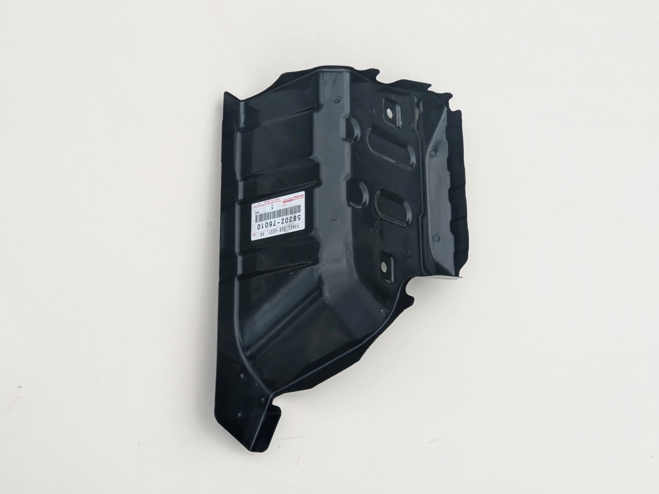 lexus-ct200h-przedluzenie-podlogi-prawy-tyl-10-22-58302-76010-ed-car.pl-5933585